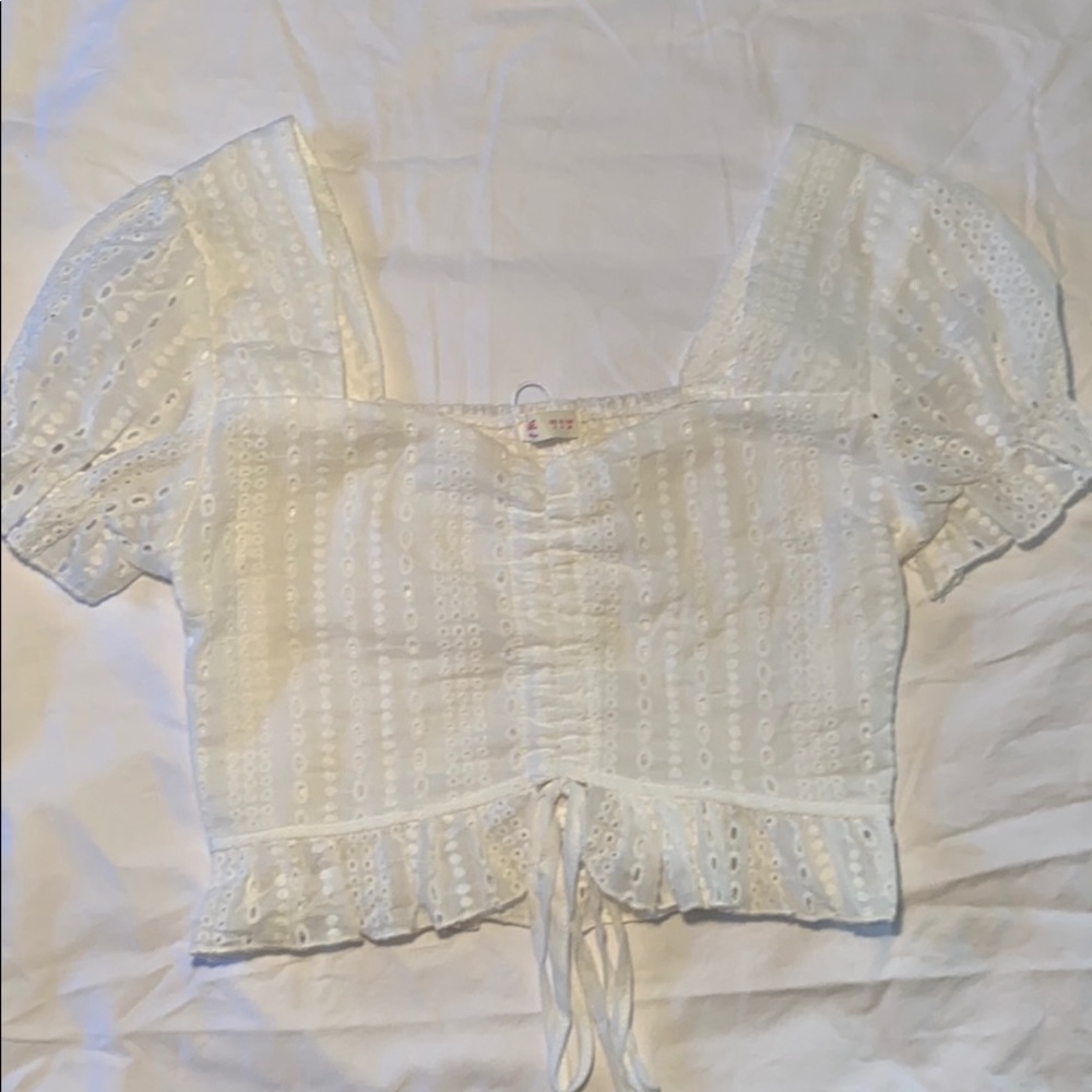 Romwe white short sleeved top
